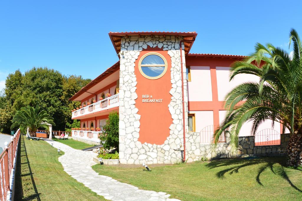 Petros Italos Neos Marmaras Esterno foto